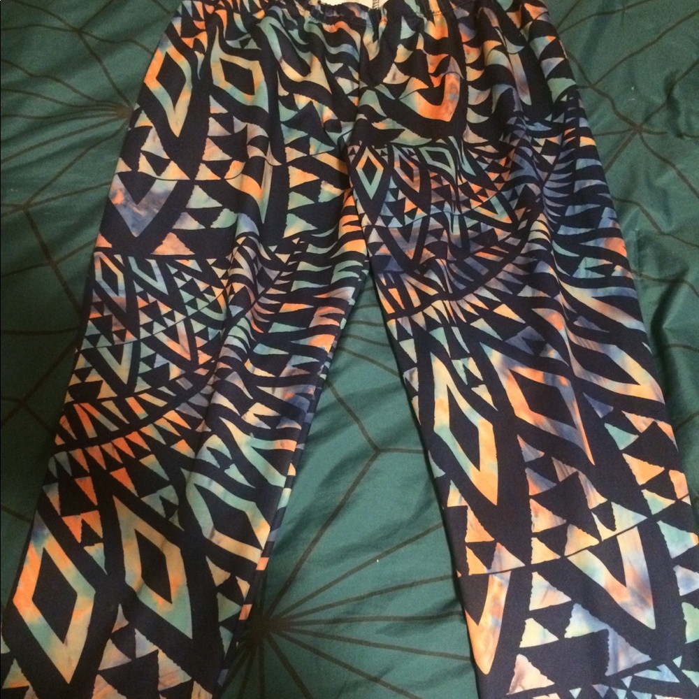 LOT OF CUTE LEGGINGS ONE OR SOME OR ALL (L/XL)